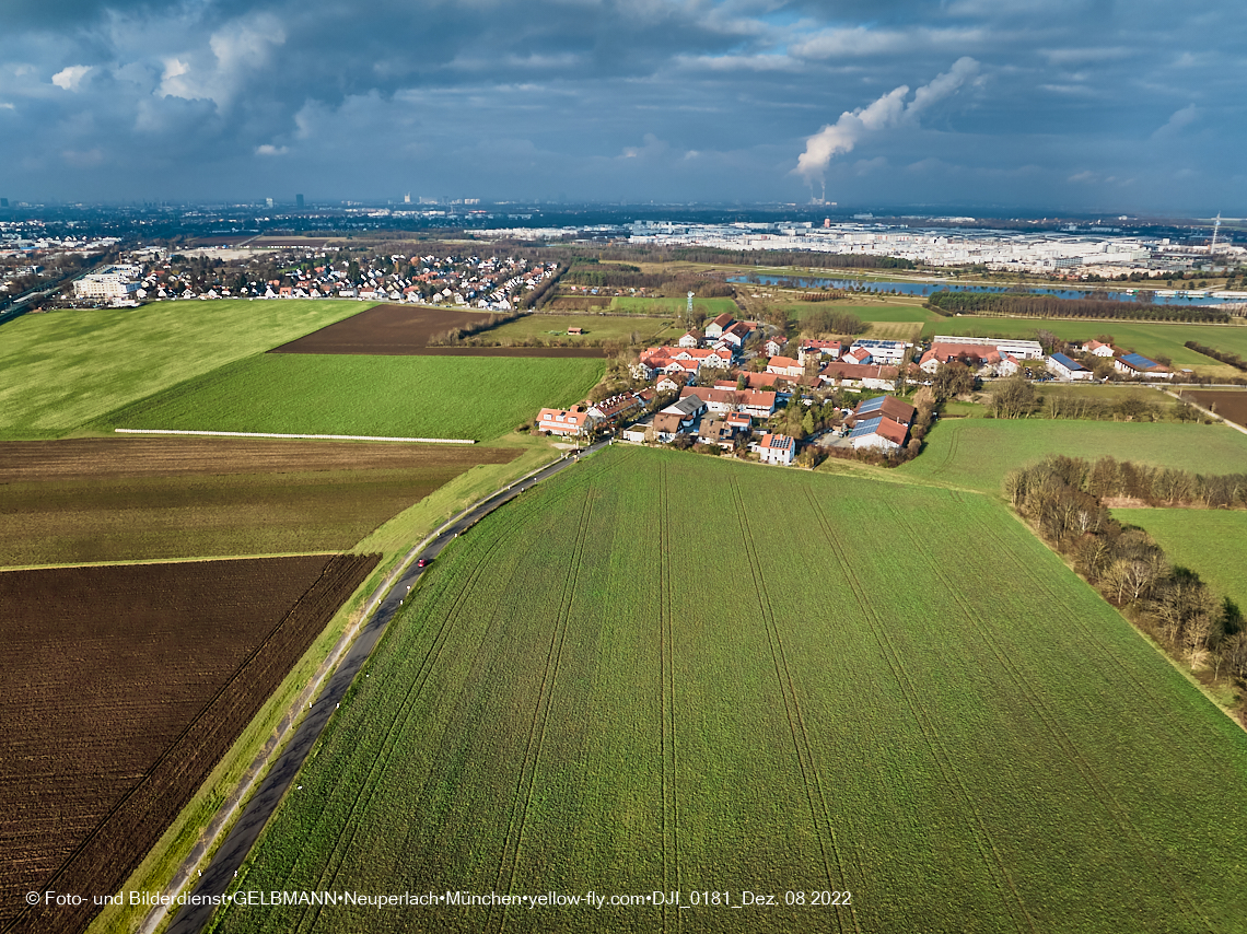 08.12.2022 - Quetschwerk - DEMOS-Wohnbau - Bauplatz in Gronsdorf 08.12.2022 - Quetschwerk - DEMOS-Wohnbau - Bauplatz in Gronsdorf